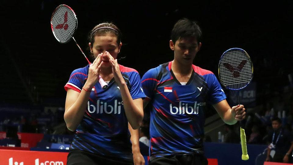 Alfian Eko Prasetya/Annisa Saufika membuat kejutan dengan mengalahkan unggulan ketujuh Chris Adcock/Gabrielle Adcock. - INDOSPORT